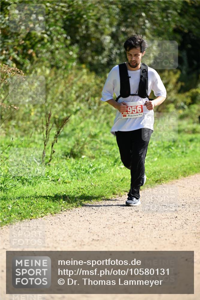 27.09.2026 - 35. Volkslauf durch das schöne Alstertal Dr. Thomas Lammeyer http://msf.ph/oto/10580131 27.09.2026 12:13:09 Laufen 956 meine-sportfotos.de