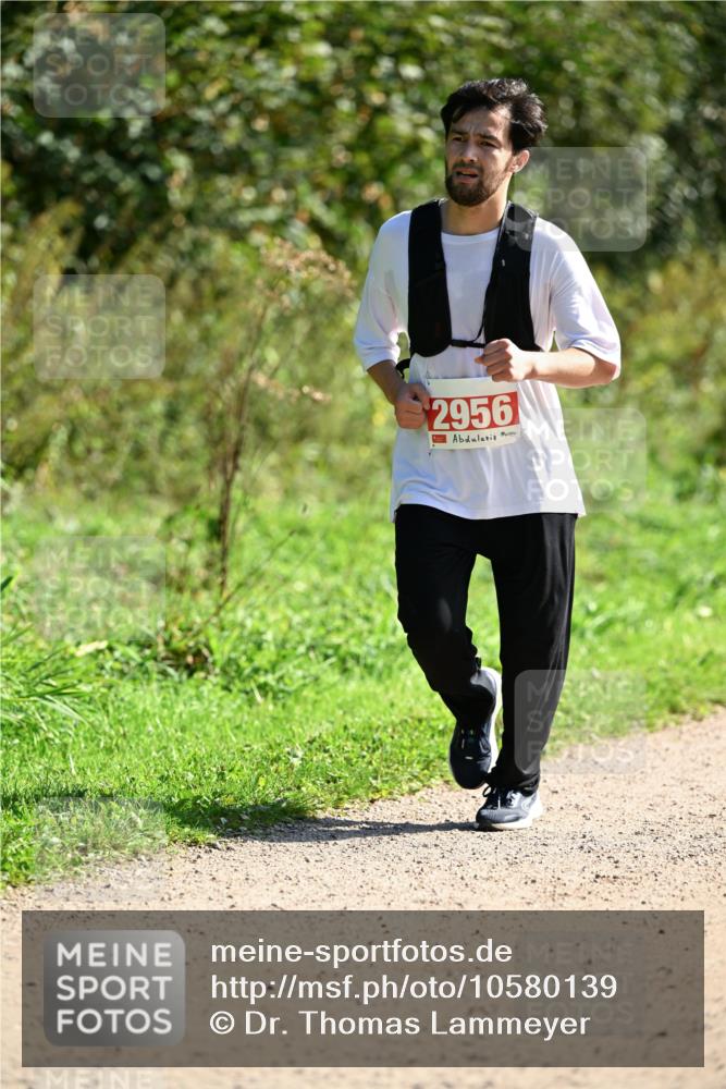 27.09.2026 - 35. Volkslauf durch das schöne Alstertal Dr. Thomas Lammeyer http://msf.ph/oto/10580139 27.09.2026 12:13:10 Laufen 2956 meine-sportfotos.de