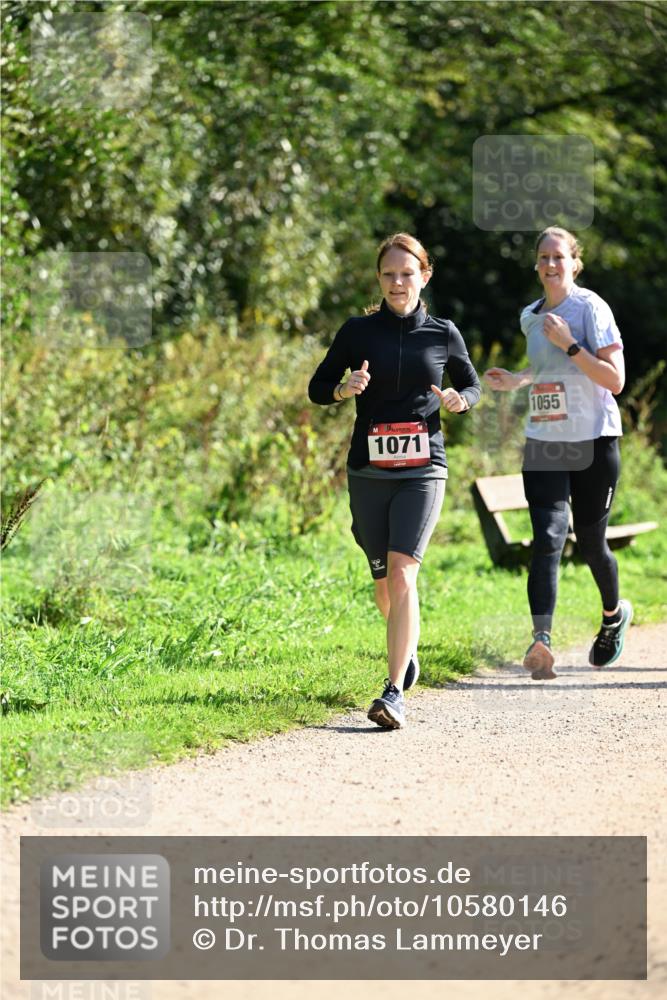 27.09.2026 - 35. Volkslauf durch das schöne Alstertal Dr. Thomas Lammeyer http://msf.ph/oto/10580146 27.09.2026 12:13:16 Laufen 1071, 1055 meine-sportfotos.de