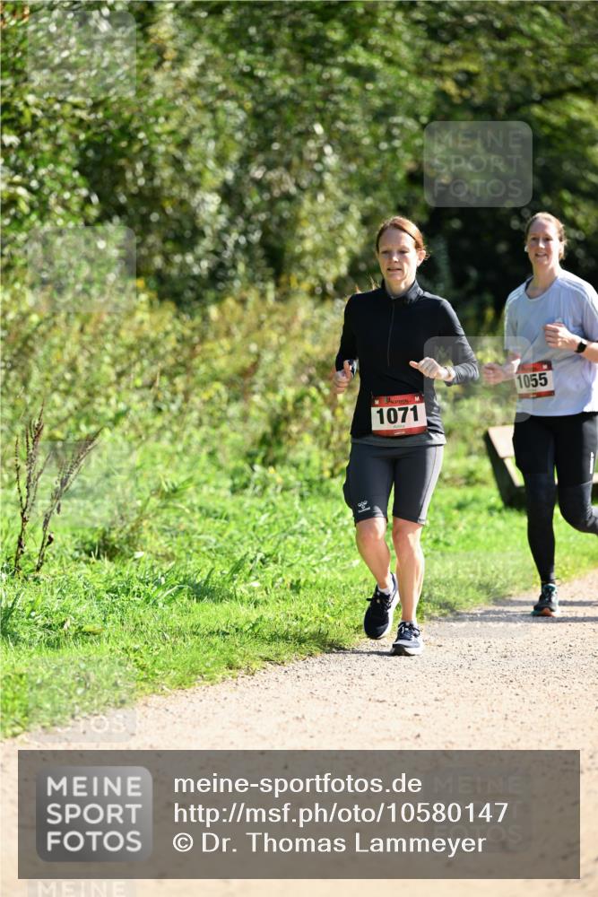 27.09.2026 - 35. Volkslauf durch das schöne Alstertal Dr. Thomas Lammeyer http://msf.ph/oto/10580147 27.09.2026 12:13:16 Laufen 1071, 1055 meine-sportfotos.de