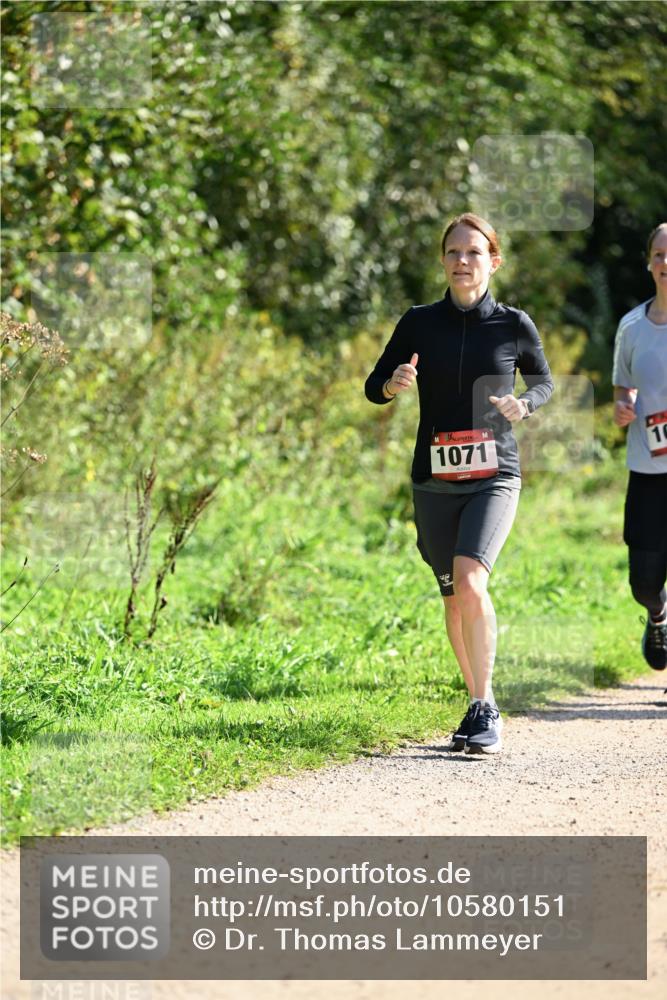 27.09.2026 - 35. Volkslauf durch das schöne Alstertal Dr. Thomas Lammeyer http://msf.ph/oto/10580151 27.09.2026 12:13:17 Laufen 1071, 10 meine-sportfotos.de