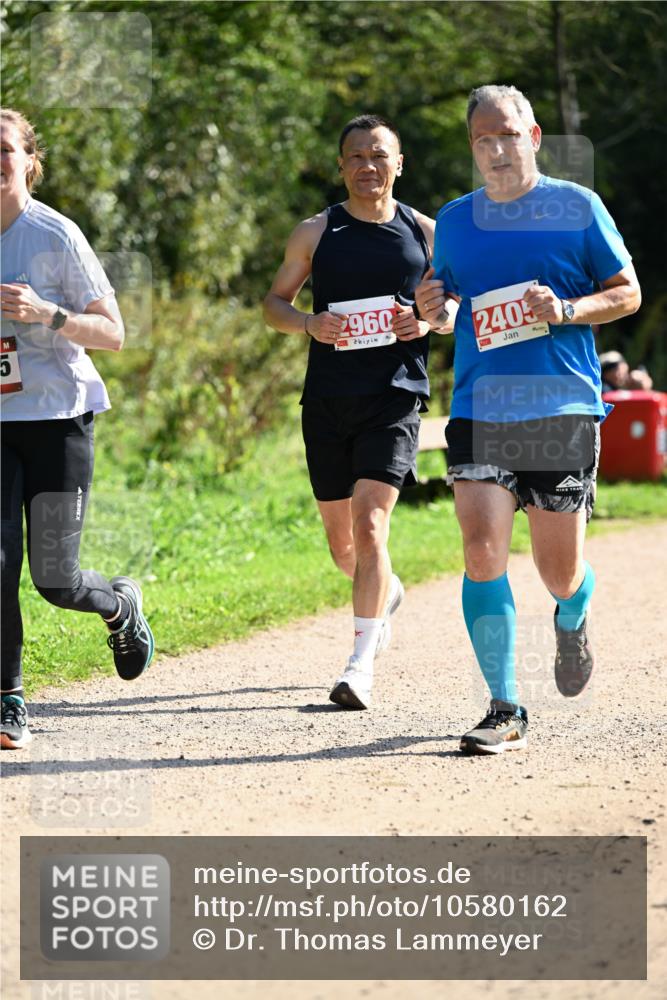 27.09.2026 - 35. Volkslauf durch das schöne Alstertal Dr. Thomas Lammeyer http://msf.ph/oto/10580162 27.09.2026 12:13:19 Laufen 960, 2405 meine-sportfotos.de