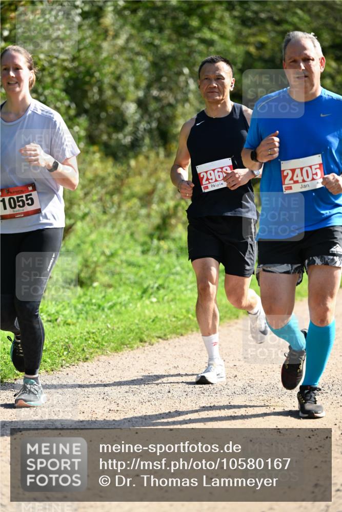 27.09.2026 - 35. Volkslauf durch das schöne Alstertal Dr. Thomas Lammeyer http://msf.ph/oto/10580167 27.09.2026 12:13:19 Laufen 1055, 2969, 2405 meine-sportfotos.de