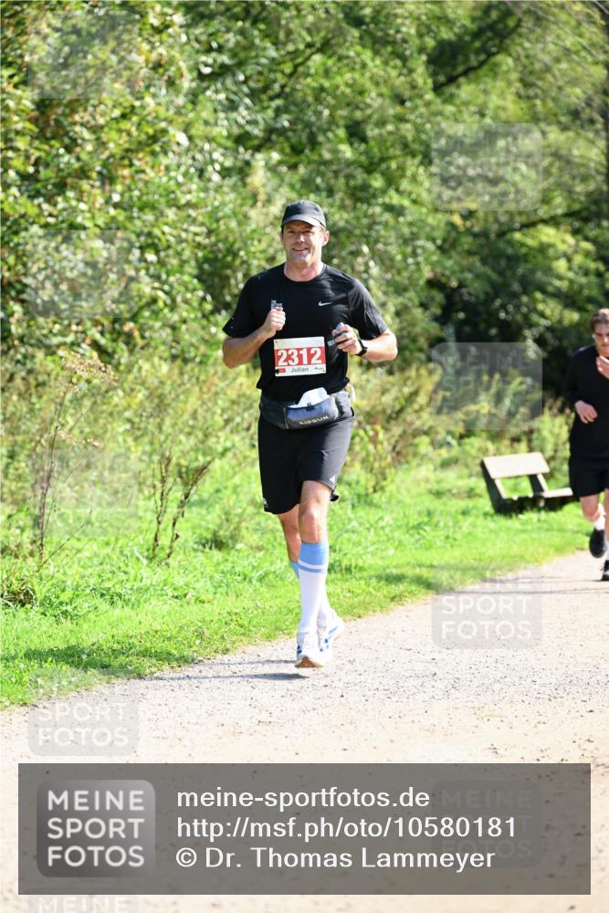 27.09.2026 - 35. Volkslauf durch das schöne Alstertal Dr. Thomas Lammeyer http://msf.ph/oto/10580181 27.09.2026 12:13:25 Laufen 2312 meine-sportfotos.de