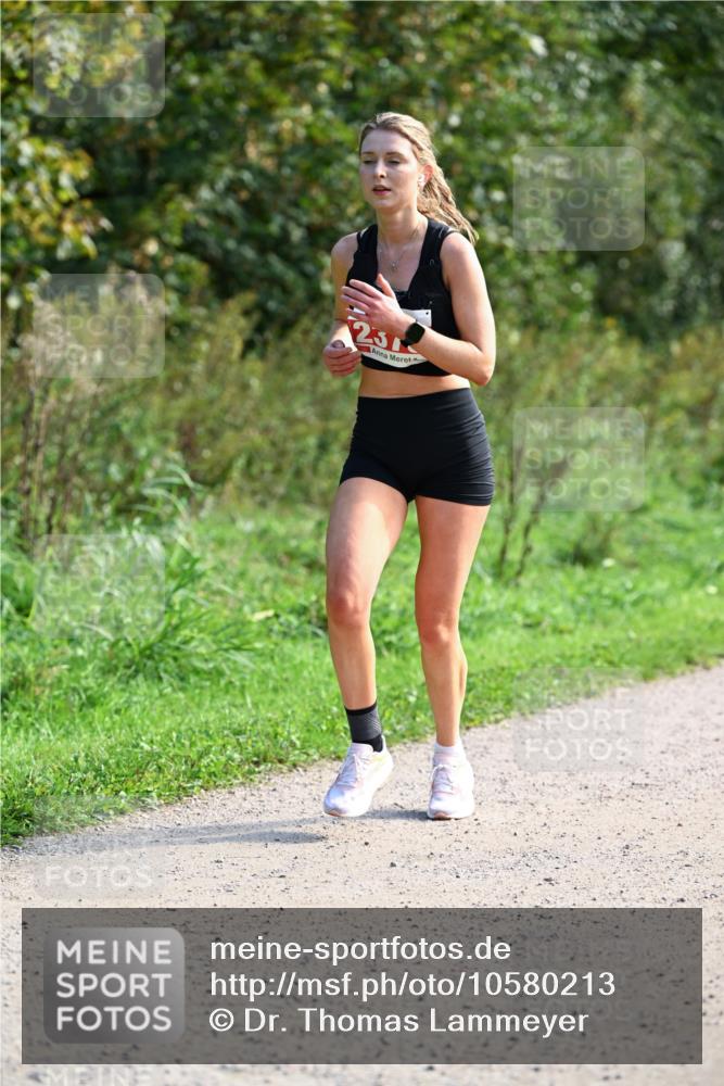 27.09.2026 - 35. Volkslauf durch das schöne Alstertal Dr. Thomas Lammeyer http://msf.ph/oto/10580213 27.09.2026 12:13:30 Laufen 237 meine-sportfotos.de