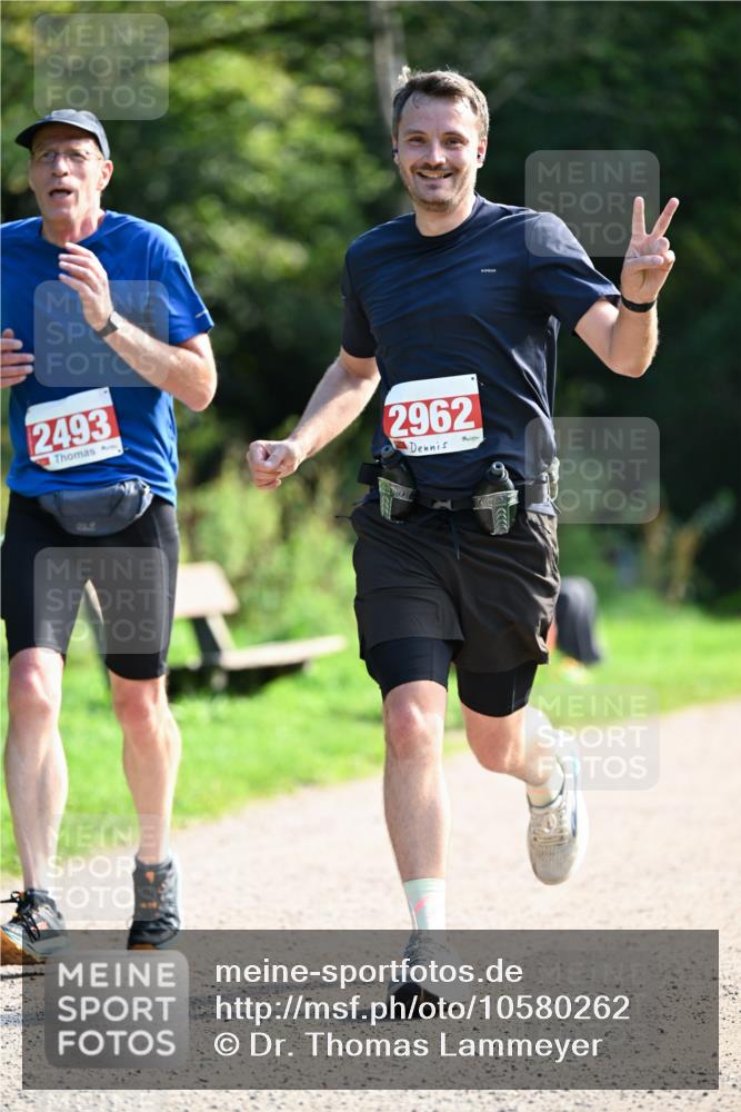 27.09.2026 - 35. Volkslauf durch das schöne Alstertal Dr. Thomas Lammeyer http://msf.ph/oto/10580262 27.09.2026 12:14:03 Laufen 2493, 2962 meine-sportfotos.de