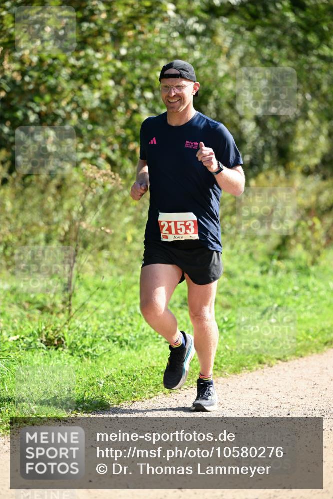 27.09.2026 - 35. Volkslauf durch das schöne Alstertal Dr. Thomas Lammeyer http://msf.ph/oto/10580276 27.09.2026 12:14:24 Laufen 2153 meine-sportfotos.de