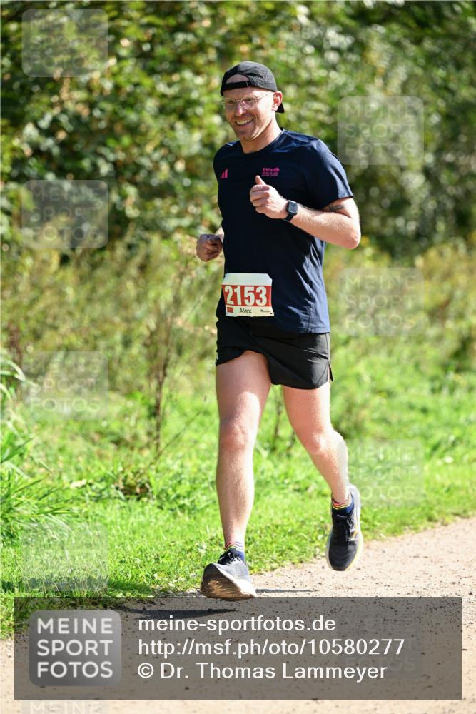 27.09.2026 - 35. Volkslauf durch das schöne Alstertal Dr. Thomas Lammeyer http://msf.ph/oto/10580277 27.09.2026 12:14:24 Laufen 2153 meine-sportfotos.de