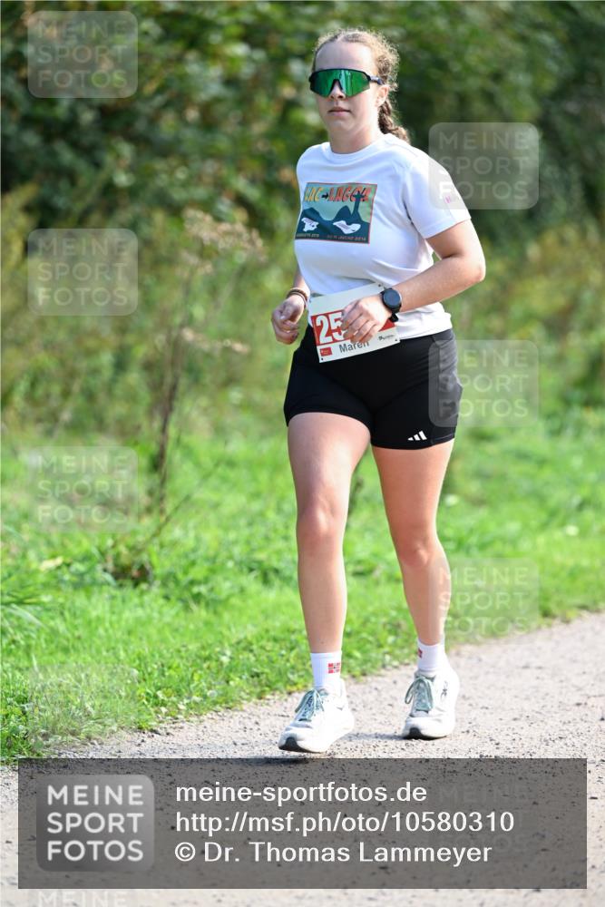 27.09.2026 - 35. Volkslauf durch das schöne Alstertal Dr. Thomas Lammeyer http://msf.ph/oto/10580310 27.09.2026 12:14:43 Laufen 2015, 2016, 25 meine-sportfotos.de