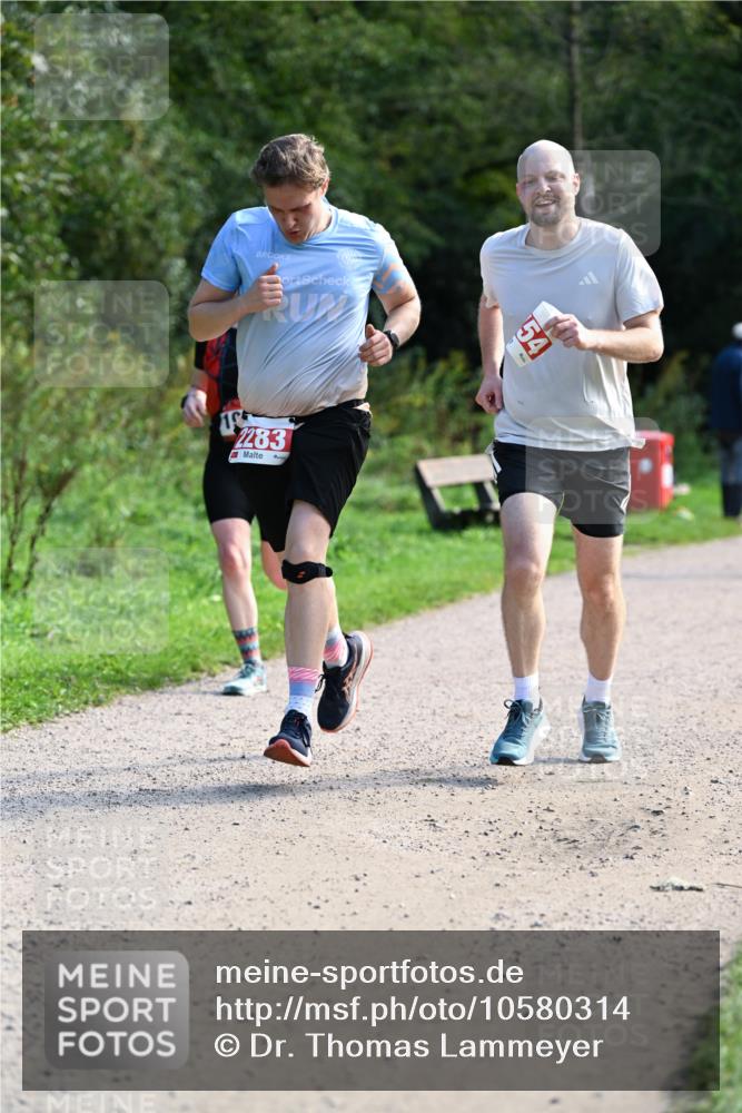 27.09.2026 - 35. Volkslauf durch das schöne Alstertal Dr. Thomas Lammeyer http://msf.ph/oto/10580314 27.09.2026 12:14:49 Laufen 19, 2283, 54 meine-sportfotos.de
