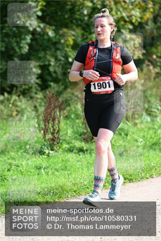 27.09.2026 - 35. Volkslauf durch das schöne Alstertal Dr. Thomas Lammeyer http://msf.ph/oto/10580331 27.09.2026 12:14:51 Laufen 1901 meine-sportfotos.de