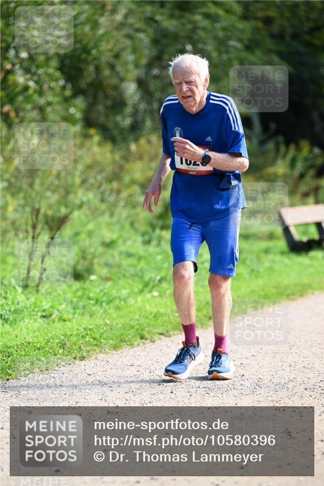 27.09.2026 - 35. Volkslauf durch das schöne Alstertal Dr. Thomas Lammeyer http://msf.ph/oto/10580396 27.09.2026 12:15:17 Laufen 1020 meine-sportfotos.de