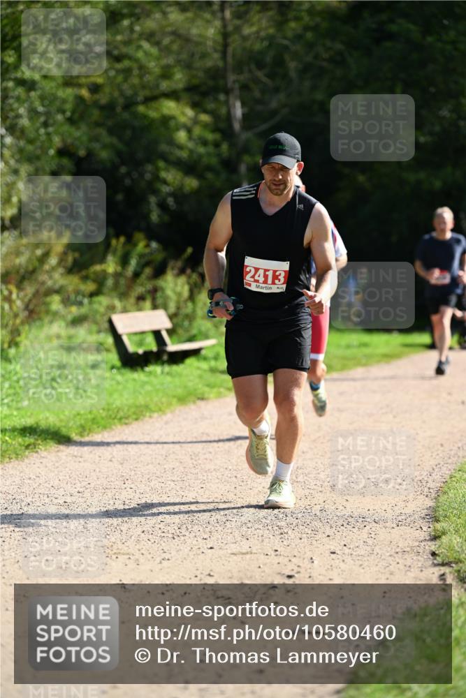 27.09.2026 - 35. Volkslauf durch das schöne Alstertal Dr. Thomas Lammeyer http://msf.ph/oto/10580460 27.09.2026 12:15:53 Laufen 2413 meine-sportfotos.de