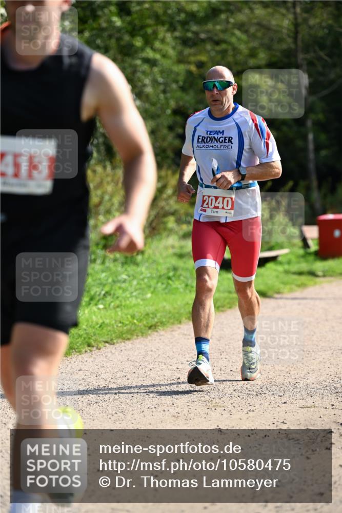 27.09.2026 - 35. Volkslauf durch das schöne Alstertal Dr. Thomas Lammeyer http://msf.ph/oto/10580475 27.09.2026 12:15:55 Laufen 413, 2040 meine-sportfotos.de