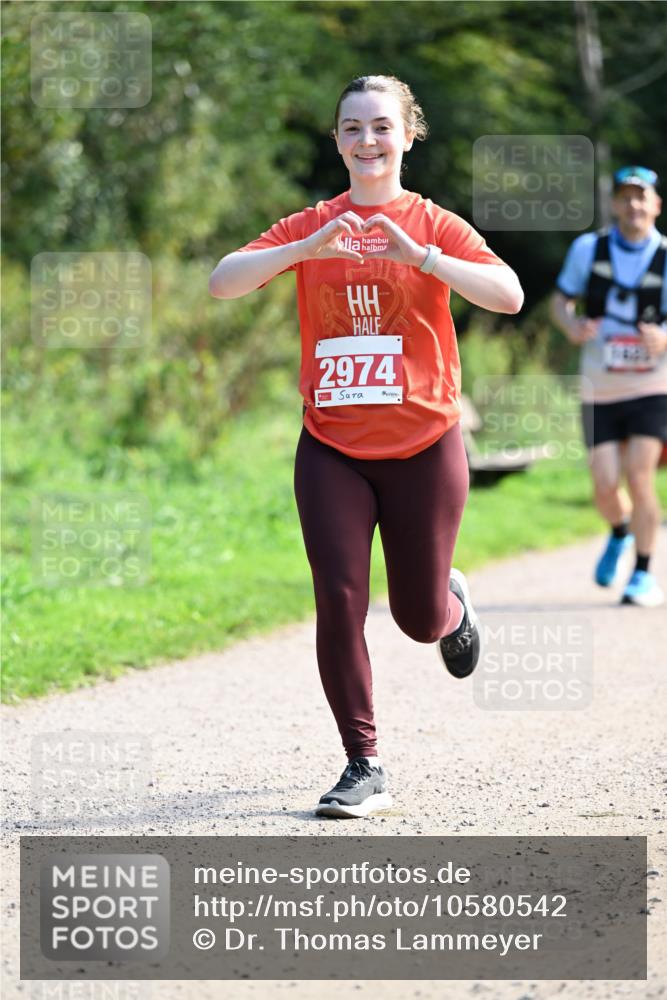 27.09.2026 - 35. Volkslauf durch das schöne Alstertal Dr. Thomas Lammeyer http://msf.ph/oto/10580542 27.09.2026 12:16:17 Laufen 2974 meine-sportfotos.de