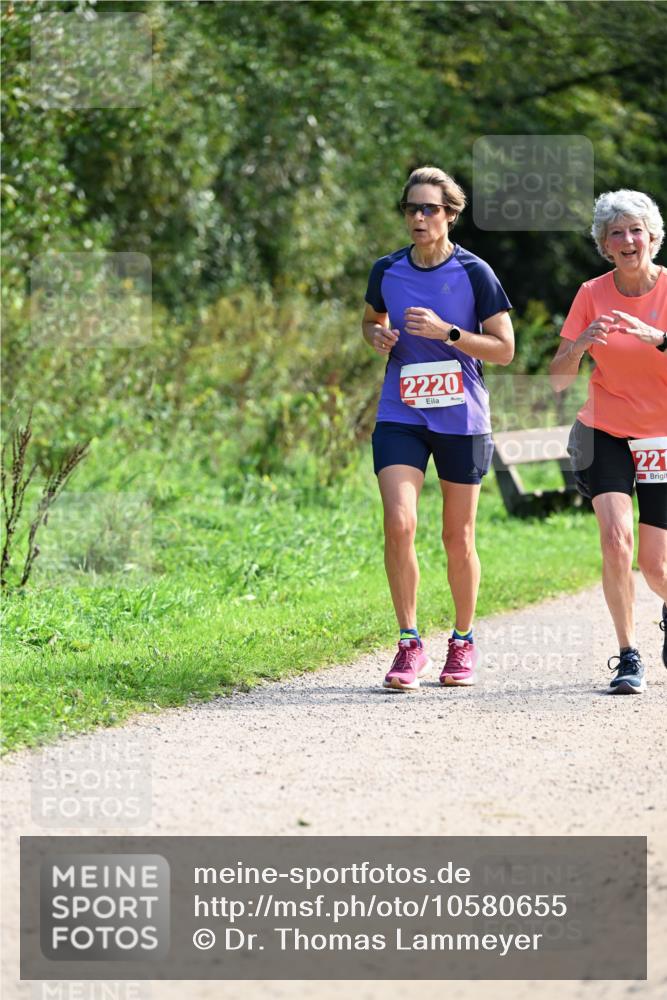 27.09.2026 - 35. Volkslauf durch das schöne Alstertal Dr. Thomas Lammeyer http://msf.ph/oto/10580655 27.09.2026 12:17:35 Laufen 2220, 221 meine-sportfotos.de