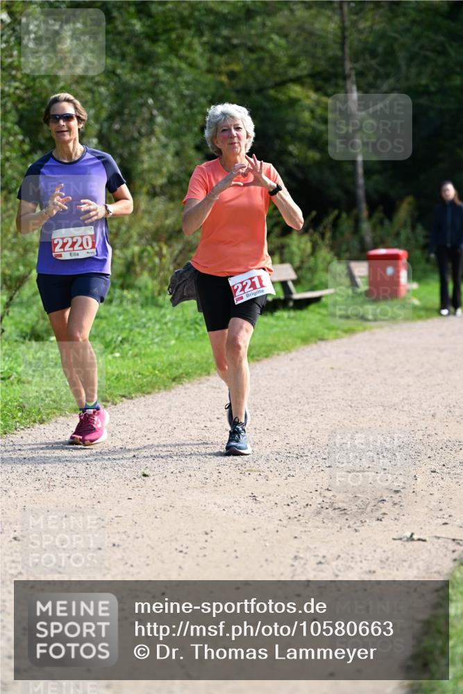 27.09.2026 - 35. Volkslauf durch das schöne Alstertal Dr. Thomas Lammeyer http://msf.ph/oto/10580663 27.09.2026 12:17:36 Laufen 2220, 2218 meine-sportfotos.de