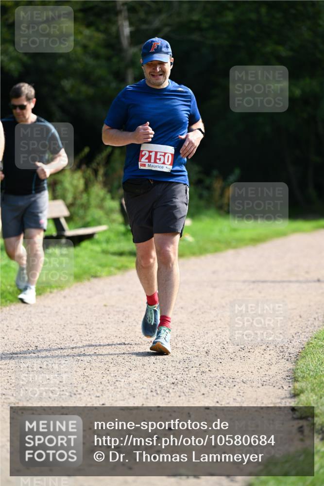 27.09.2026 - 35. Volkslauf durch das schöne Alstertal Dr. Thomas Lammeyer http://msf.ph/oto/10580684 27.09.2026 12:17:51 Laufen 2150 meine-sportfotos.de