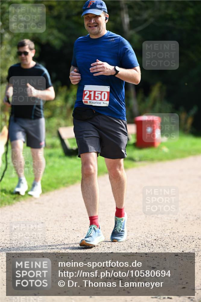 27.09.2026 - 35. Volkslauf durch das schöne Alstertal Dr. Thomas Lammeyer http://msf.ph/oto/10580694 27.09.2026 12:17:52 Laufen 2150 meine-sportfotos.de