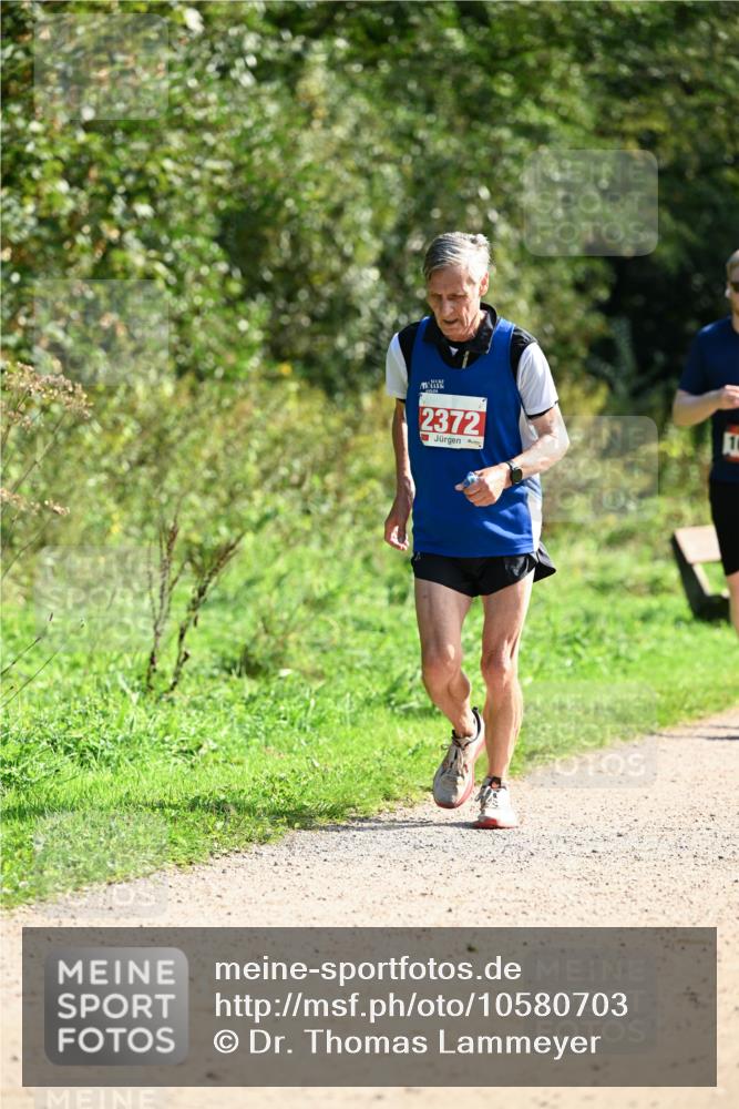 27.09.2026 - 35. Volkslauf durch das schöne Alstertal Dr. Thomas Lammeyer http://msf.ph/oto/10580703 27.09.2026 12:18:02 Laufen 2372 meine-sportfotos.de