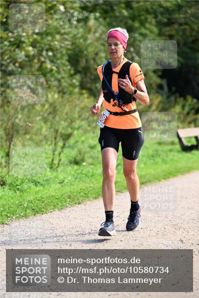 27.09.2026 - 35. Volkslauf durch das schöne Alstertal Dr. Thomas Lammeyer http://msf.ph/oto/10580734 27.09.2026 12:18:22 Laufen 08 meine-sportfotos.de