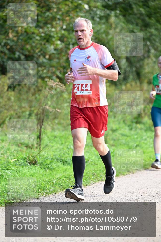 27.09.2026 - 35. Volkslauf durch das schöne Alstertal Dr. Thomas Lammeyer http://msf.ph/oto/10580779 27.09.2026 12:18:58 Laufen 2144, 16 meine-sportfotos.de