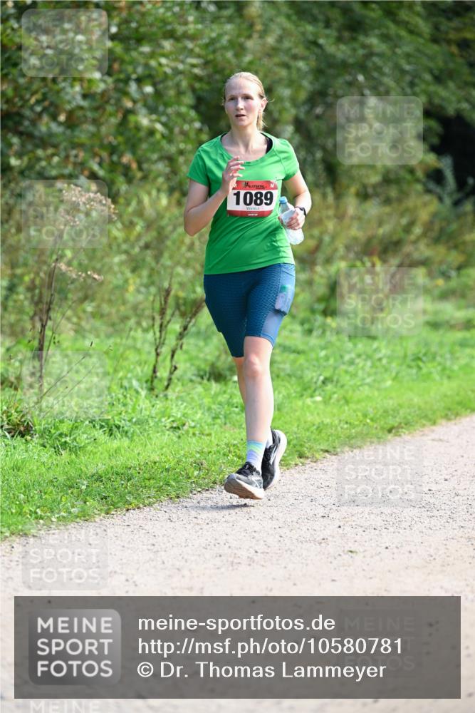 27.09.2026 - 35. Volkslauf durch das schöne Alstertal Dr. Thomas Lammeyer http://msf.ph/oto/10580781 27.09.2026 12:18:59 Laufen 1089 meine-sportfotos.de