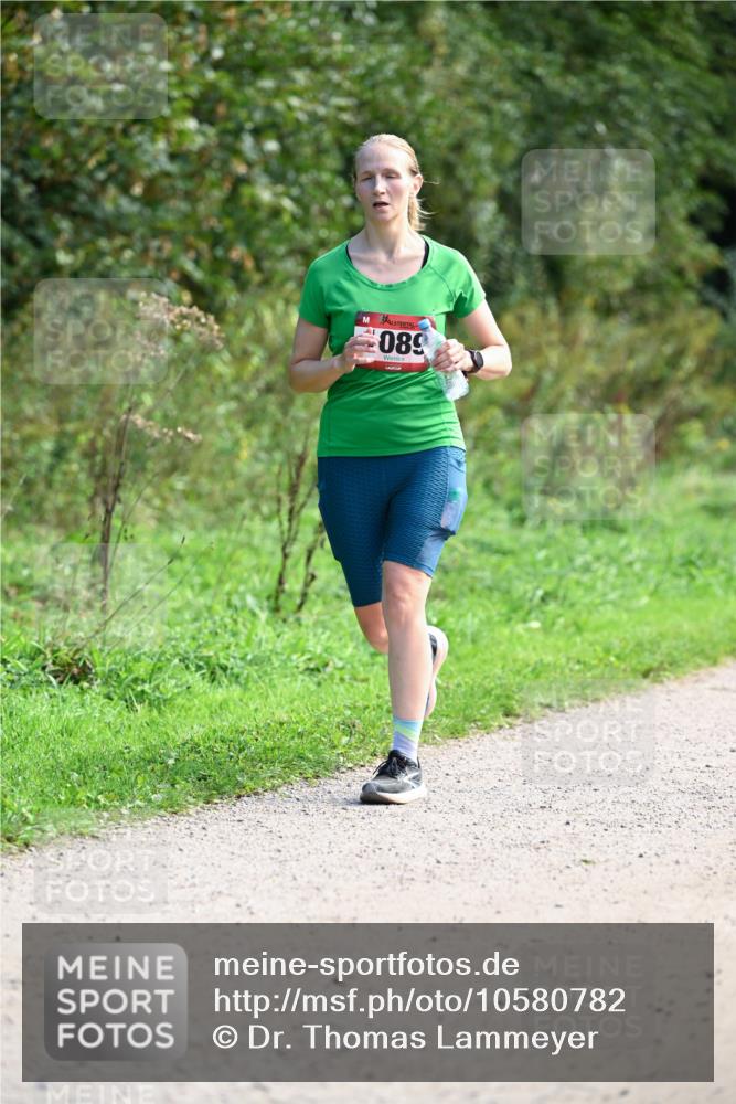 27.09.2026 - 35. Volkslauf durch das schöne Alstertal Dr. Thomas Lammeyer http://msf.ph/oto/10580782 27.09.2026 12:18:59 Laufen 089 meine-sportfotos.de