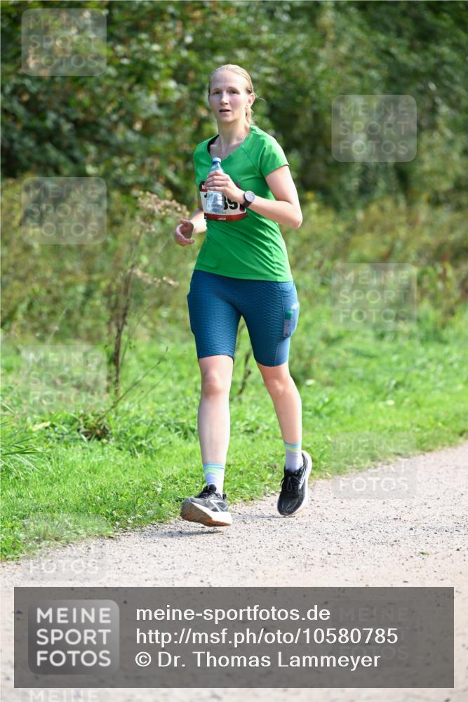 27.09.2026 - 35. Volkslauf durch das schöne Alstertal Dr. Thomas Lammeyer http://msf.ph/oto/10580785 27.09.2026 12:18:59 Laufen  meine-sportfotos.de