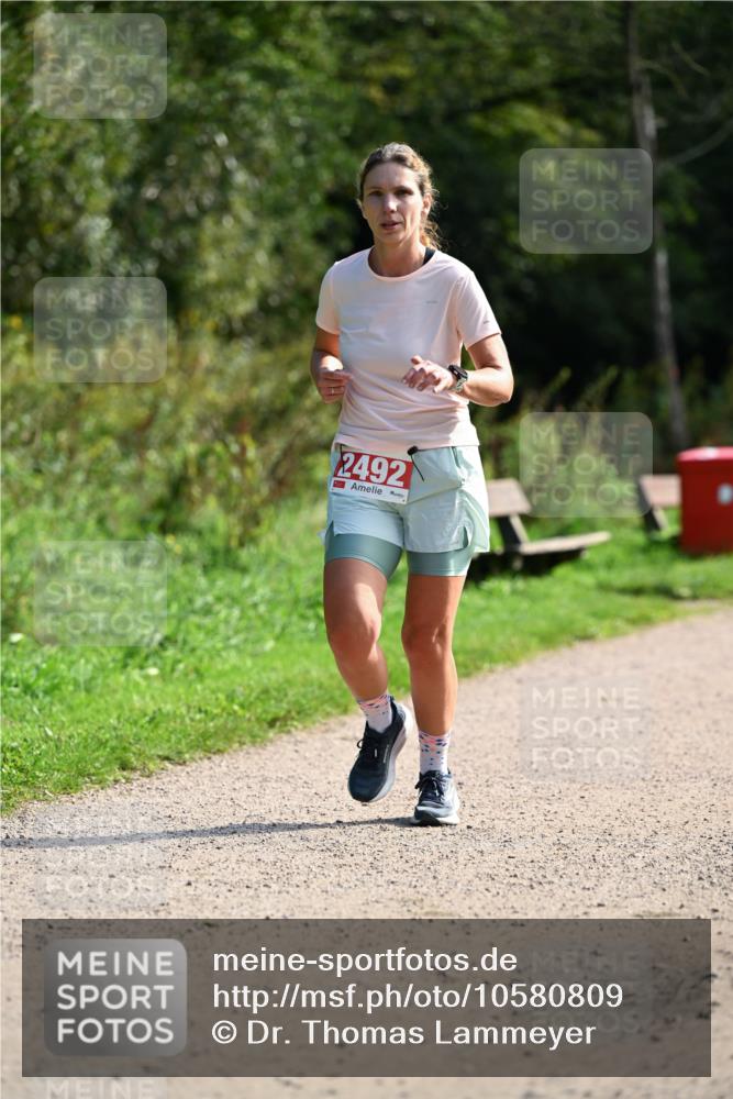 27.09.2026 - 35. Volkslauf durch das schöne Alstertal Dr. Thomas Lammeyer http://msf.ph/oto/10580809 27.09.2026 12:19:30 Laufen 2492 meine-sportfotos.de