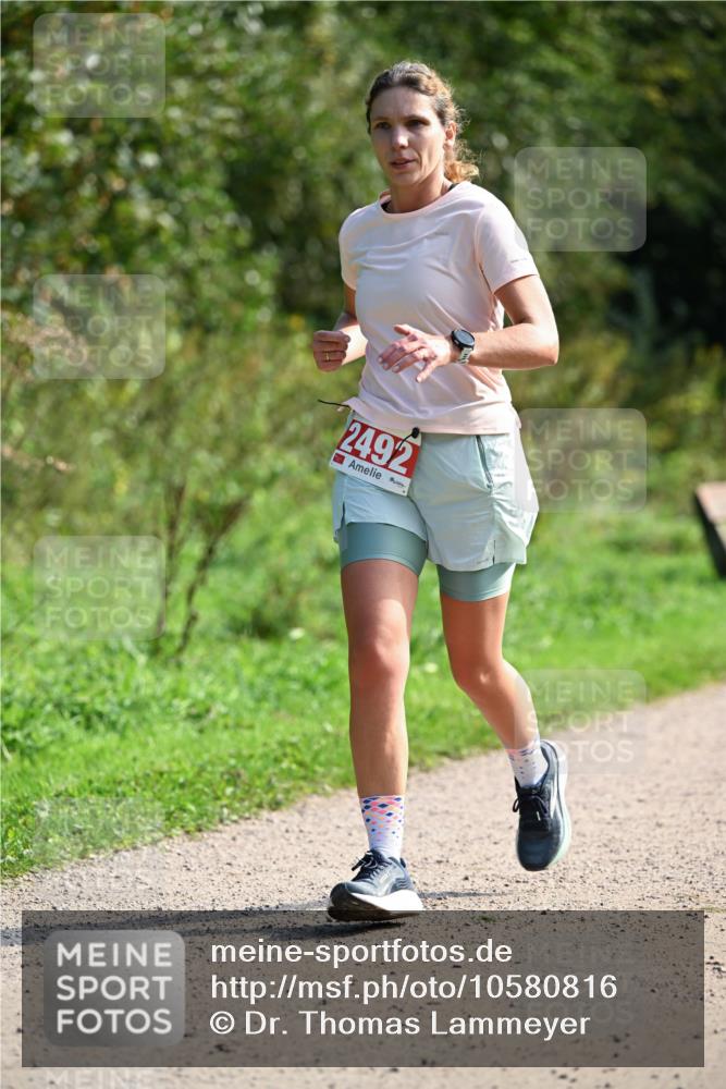 27.09.2026 - 35. Volkslauf durch das schöne Alstertal Dr. Thomas Lammeyer http://msf.ph/oto/10580816 27.09.2026 12:19:30 Laufen 2492 meine-sportfotos.de