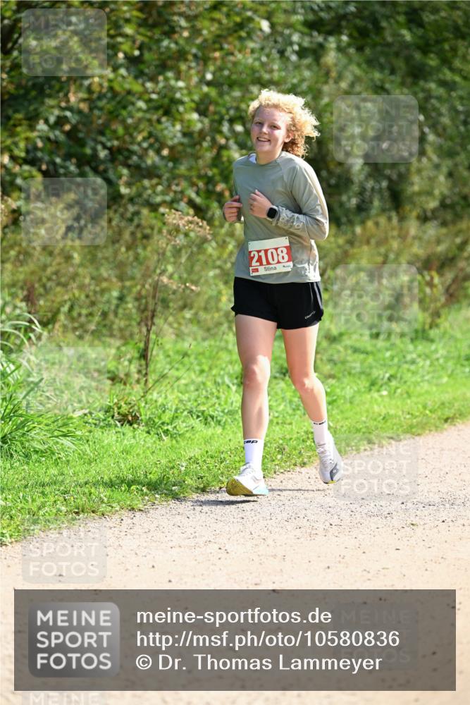 27.09.2026 - 35. Volkslauf durch das schöne Alstertal Dr. Thomas Lammeyer http://msf.ph/oto/10580836 27.09.2026 12:20:08 Laufen 2108 meine-sportfotos.de