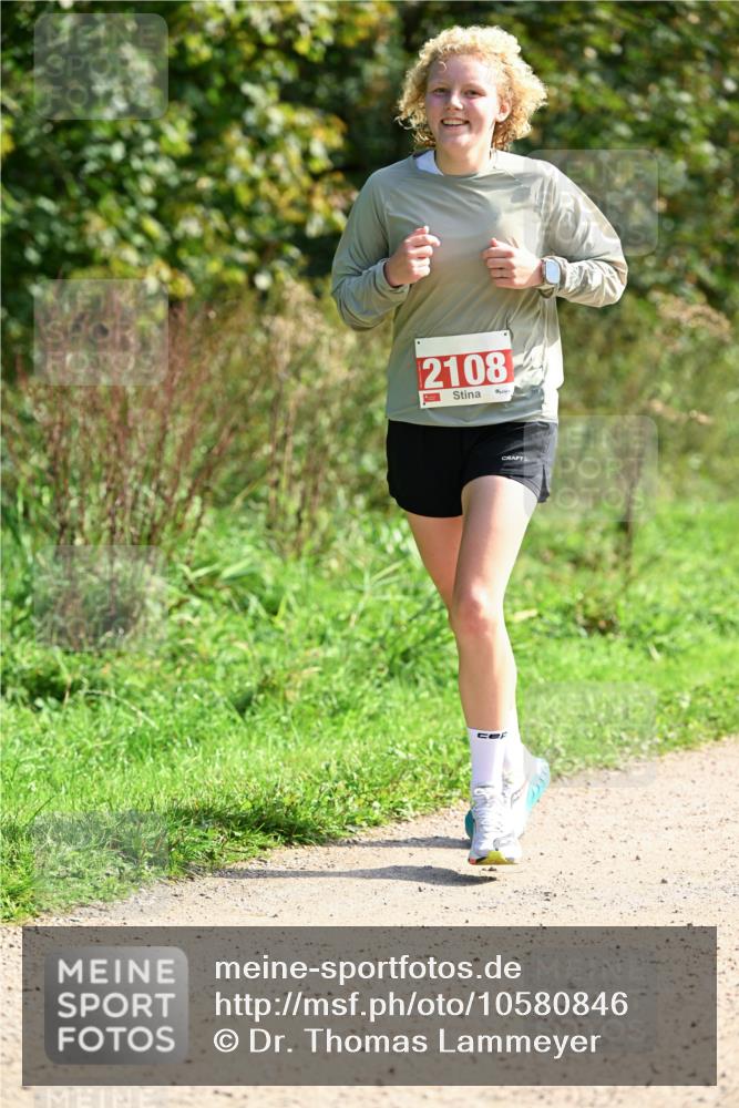 27.09.2026 - 35. Volkslauf durch das schöne Alstertal Dr. Thomas Lammeyer http://msf.ph/oto/10580846 27.09.2026 12:20:09 Laufen 2108 meine-sportfotos.de