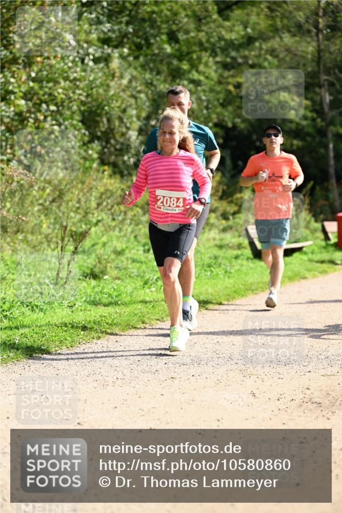 27.09.2026 - 35. Volkslauf durch das schöne Alstertal Dr. Thomas Lammeyer http://msf.ph/oto/10580860 27.09.2026 12:20:22 Laufen 2084 meine-sportfotos.de