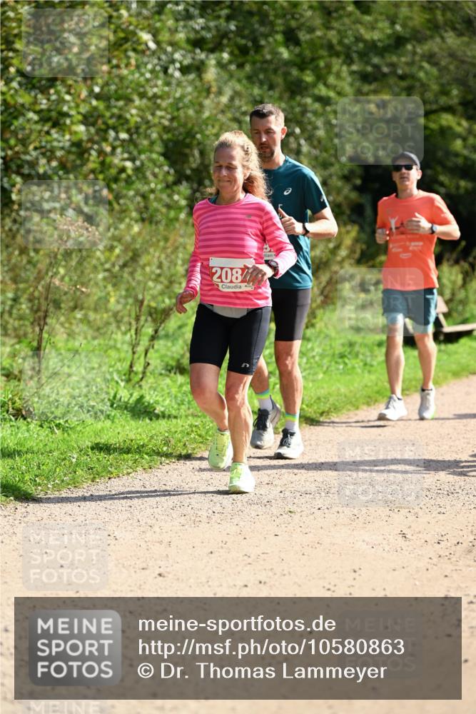 27.09.2026 - 35. Volkslauf durch das schöne Alstertal Dr. Thomas Lammeyer http://msf.ph/oto/10580863 27.09.2026 12:20:22 Laufen 208 meine-sportfotos.de