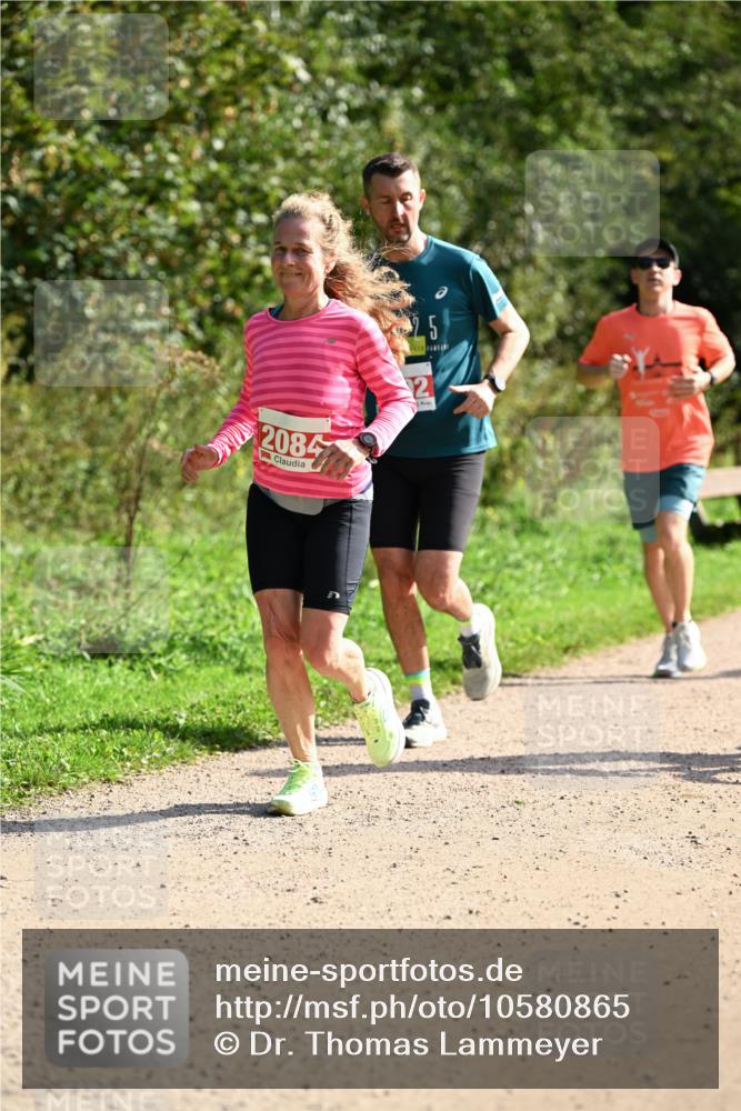 27.09.2026 - 35. Volkslauf durch das schöne Alstertal Dr. Thomas Lammeyer http://msf.ph/oto/10580865 27.09.2026 12:20:22 Laufen 5, 2084, 2 meine-sportfotos.de