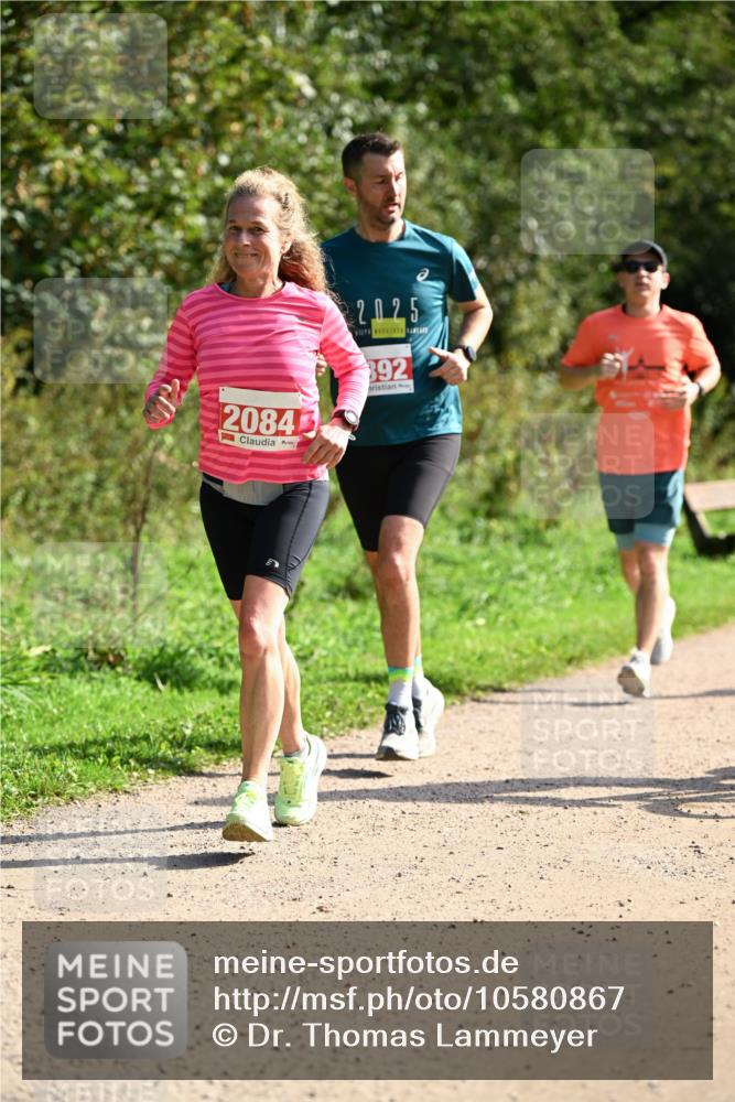 27.09.2026 - 35. Volkslauf durch das schöne Alstertal Dr. Thomas Lammeyer http://msf.ph/oto/10580867 27.09.2026 12:20:22 Laufen 20843, 2025, 392 meine-sportfotos.de