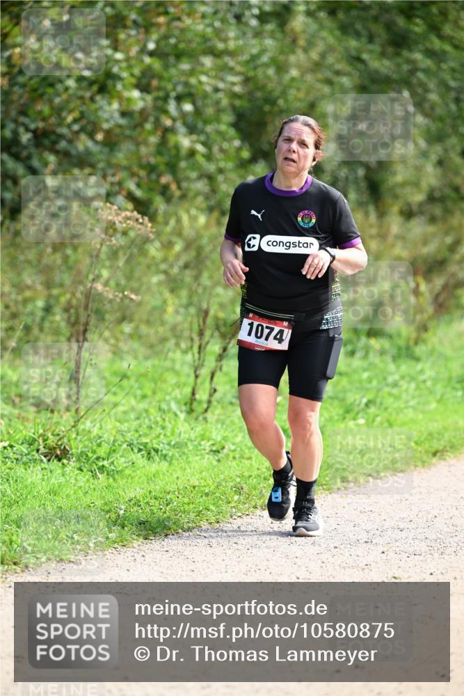 27.09.2026 - 35. Volkslauf durch das schöne Alstertal Dr. Thomas Lammeyer http://msf.ph/oto/10580875 27.09.2026 12:20:42 Laufen 1910, 1074 meine-sportfotos.de