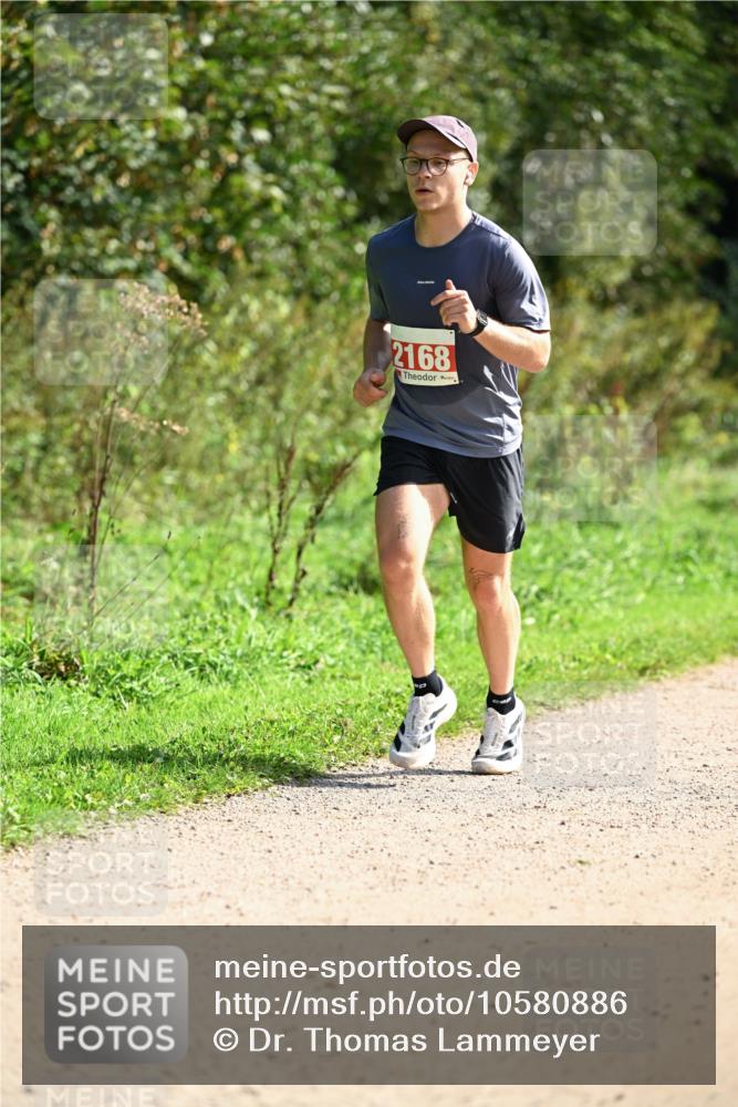 27.09.2026 - 35. Volkslauf durch das schöne Alstertal Dr. Thomas Lammeyer http://msf.ph/oto/10580886 27.09.2026 12:21:02 Laufen 2168 meine-sportfotos.de