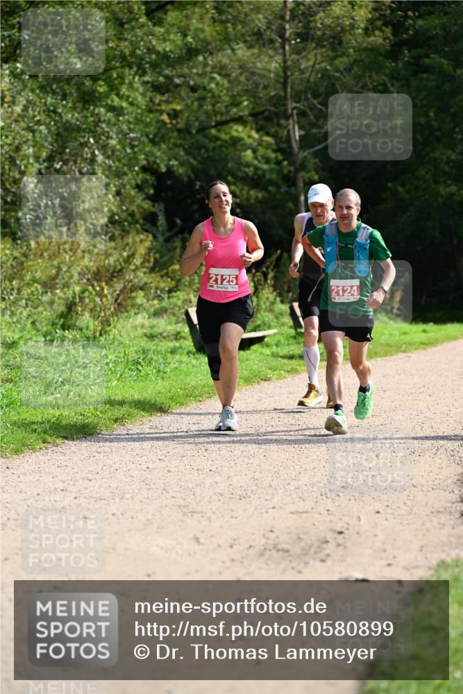 27.09.2026 - 35. Volkslauf durch das schöne Alstertal Dr. Thomas Lammeyer http://msf.ph/oto/10580899 27.09.2026 12:21:22 Laufen 2125, 2124 meine-sportfotos.de