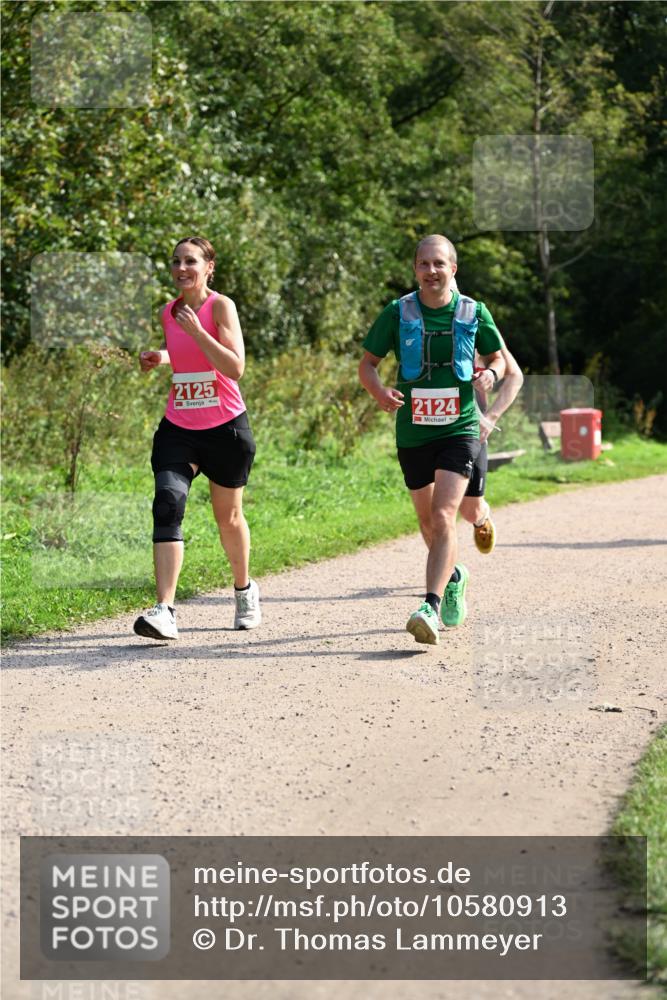 27.09.2026 - 35. Volkslauf durch das schöne Alstertal Dr. Thomas Lammeyer http://msf.ph/oto/10580913 27.09.2026 12:21:24 Laufen 2125, 2124 meine-sportfotos.de