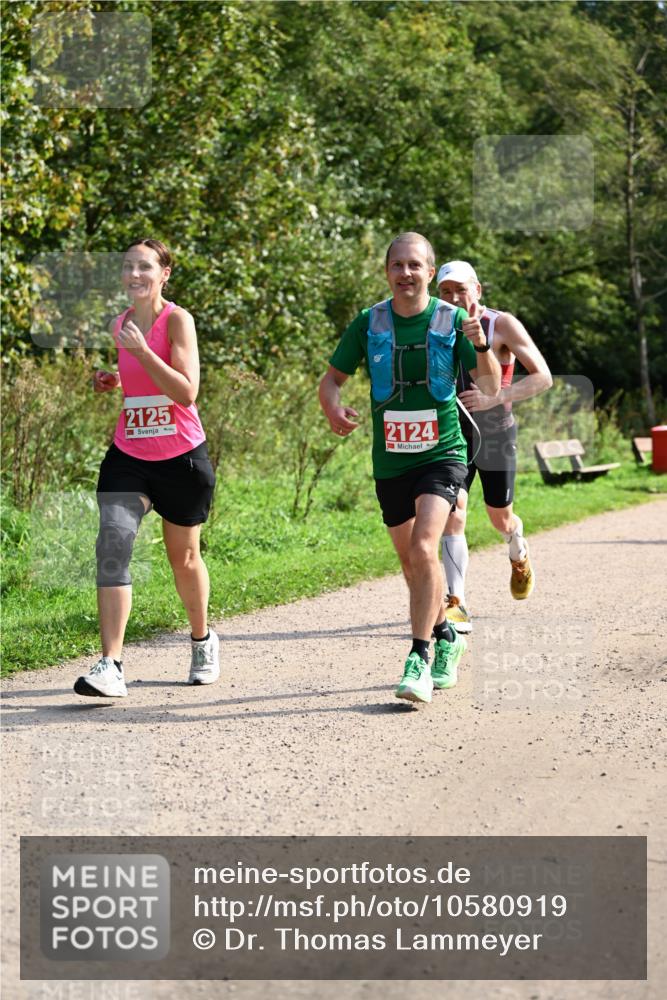 27.09.2026 - 35. Volkslauf durch das schöne Alstertal Dr. Thomas Lammeyer http://msf.ph/oto/10580919 27.09.2026 12:21:25 Laufen 2125, 2124 meine-sportfotos.de