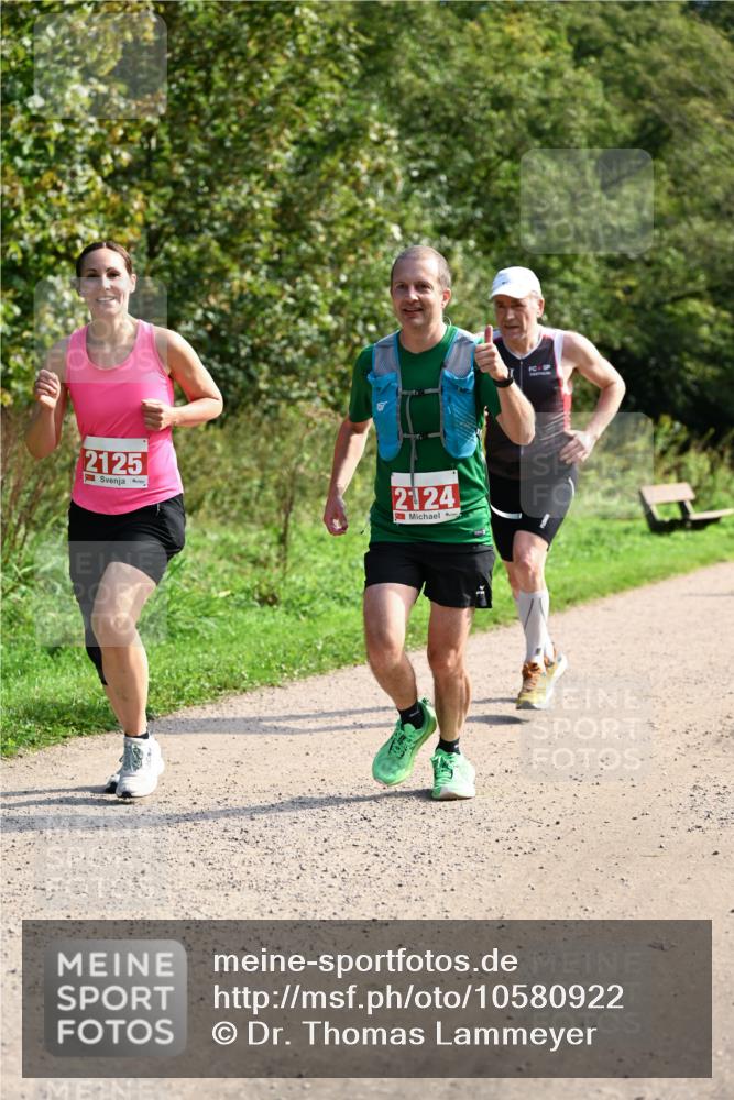 27.09.2026 - 35. Volkslauf durch das schöne Alstertal Dr. Thomas Lammeyer http://msf.ph/oto/10580922 27.09.2026 12:21:25 Laufen 2125, 2124 meine-sportfotos.de
