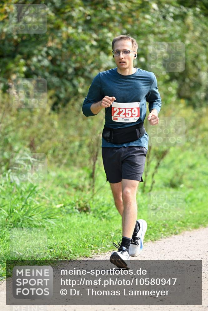 27.09.2026 - 35. Volkslauf durch das schöne Alstertal Dr. Thomas Lammeyer http://msf.ph/oto/10580947 27.09.2026 12:21:34 Laufen 2259 meine-sportfotos.de