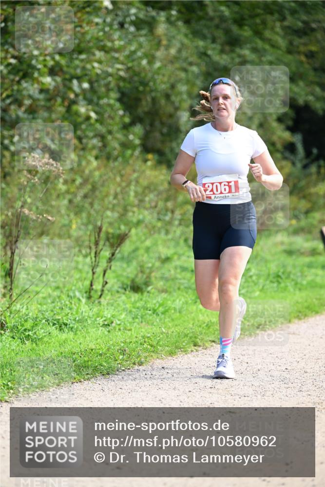27.09.2026 - 35. Volkslauf durch das schöne Alstertal Dr. Thomas Lammeyer http://msf.ph/oto/10580962 27.09.2026 12:21:43 Laufen 2061 meine-sportfotos.de