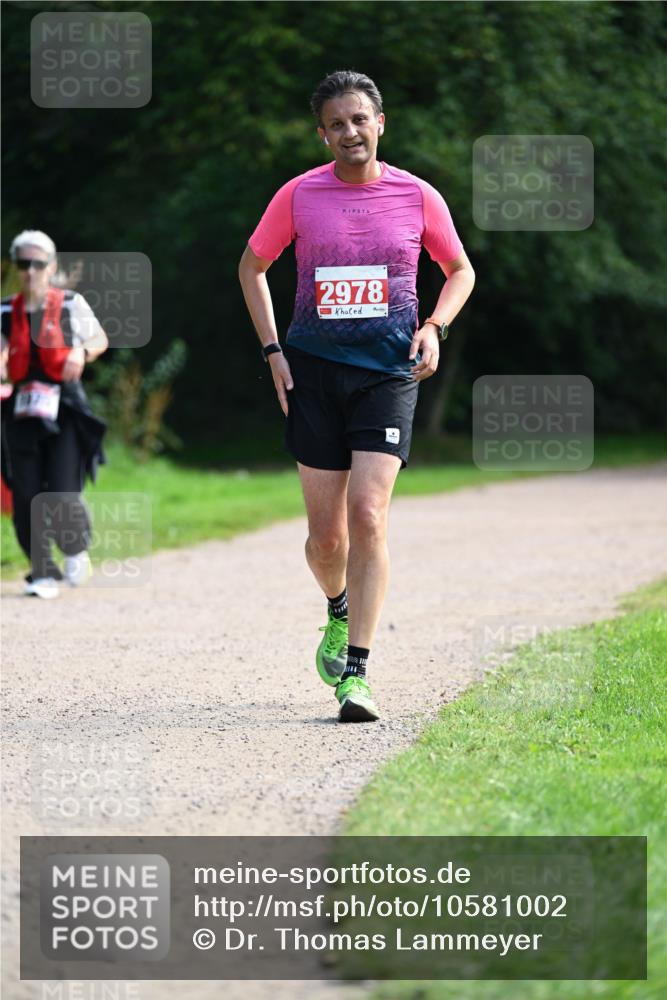 27.09.2026 - 35. Volkslauf durch das schöne Alstertal Dr. Thomas Lammeyer http://msf.ph/oto/10581002 27.09.2026 12:22:07 Laufen 2978 meine-sportfotos.de