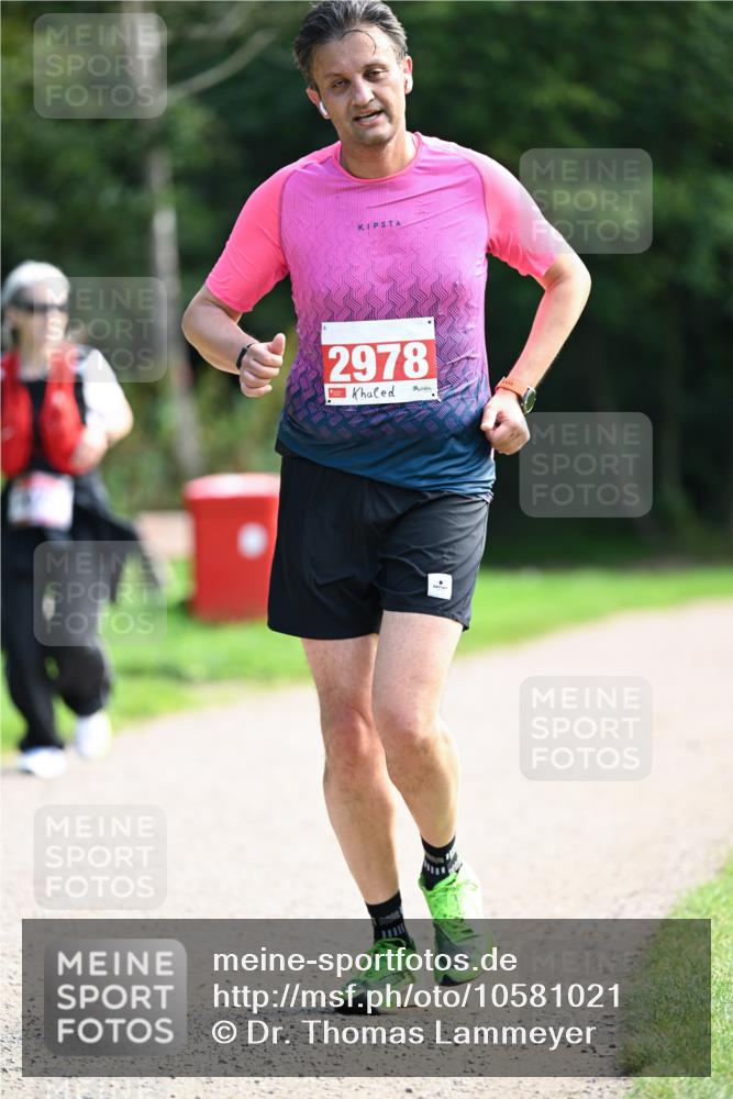 27.09.2026 - 35. Volkslauf durch das schöne Alstertal Dr. Thomas Lammeyer http://msf.ph/oto/10581021 27.09.2026 12:22:09 Laufen 2978 meine-sportfotos.de