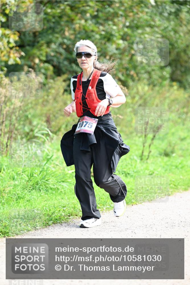 27.09.2026 - 35. Volkslauf durch das schöne Alstertal Dr. Thomas Lammeyer http://msf.ph/oto/10581030 27.09.2026 12:22:13 Laufen 1075 meine-sportfotos.de