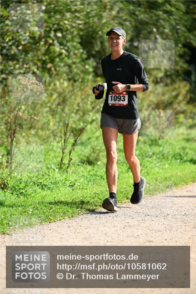 27.09.2026 - 35. Volkslauf durch das schöne Alstertal Dr. Thomas Lammeyer http://msf.ph/oto/10581062 27.09.2026 12:22:51 Laufen 1093 meine-sportfotos.de