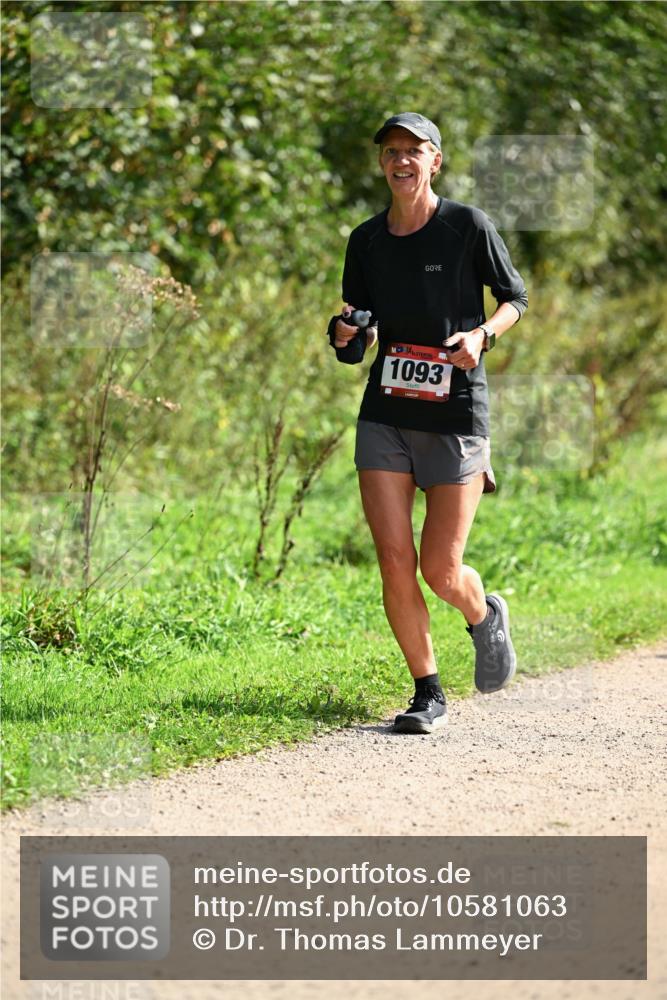 27.09.2026 - 35. Volkslauf durch das schöne Alstertal Dr. Thomas Lammeyer http://msf.ph/oto/10581063 27.09.2026 12:22:51 Laufen 1093 meine-sportfotos.de